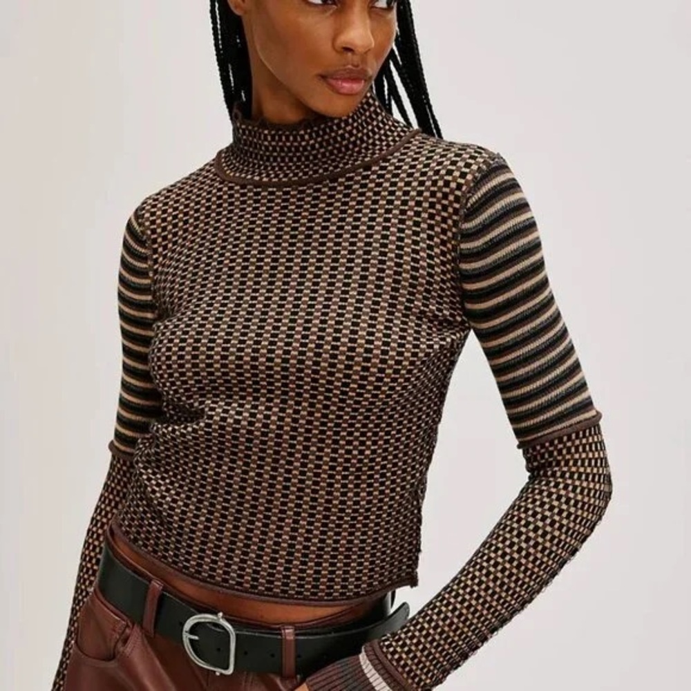 WE THE FREE GAMER CUFF SWEATER SIZE XL
